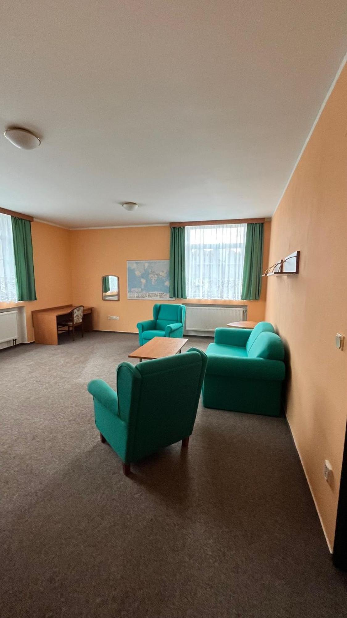 Grandhotel Nový Bor Kültér fotó
