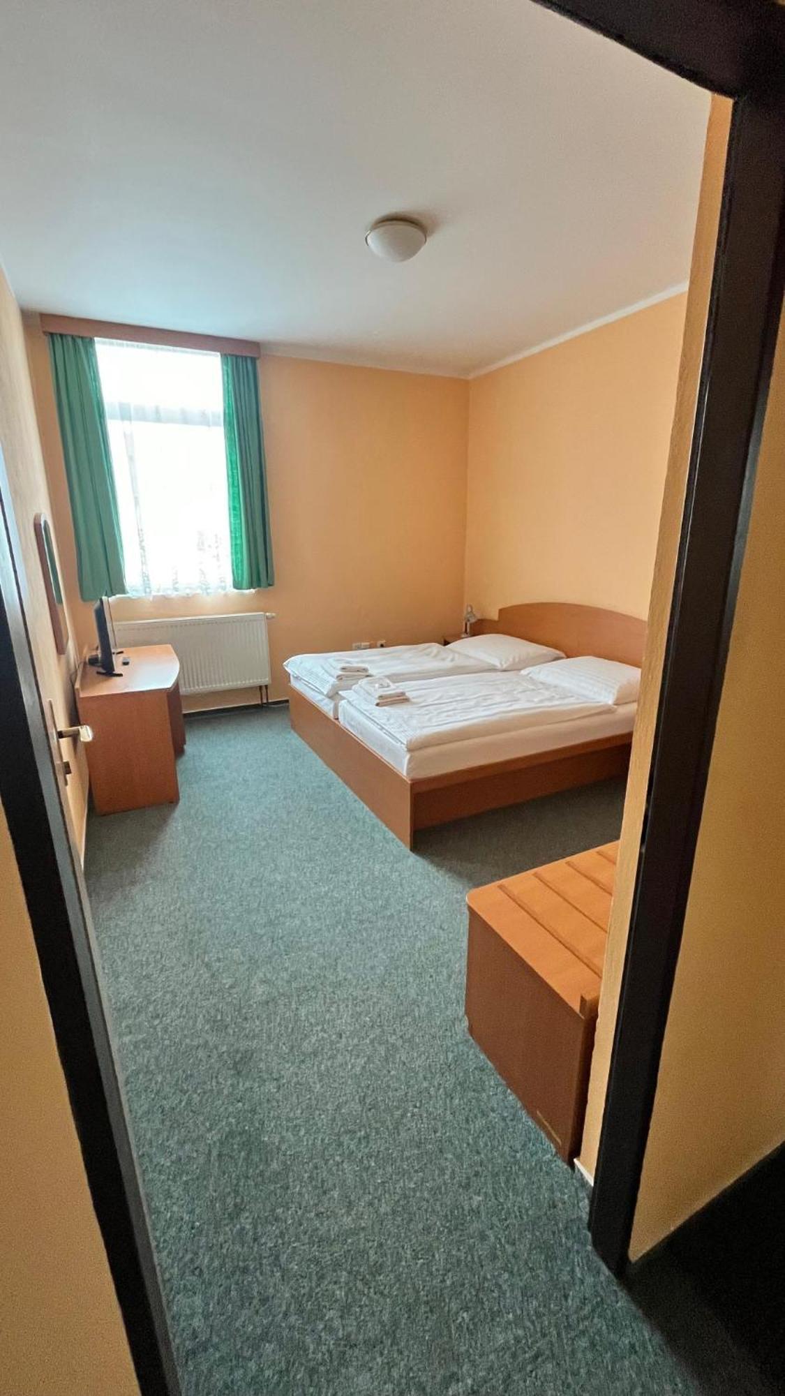 Grandhotel Nový Bor Kültér fotó