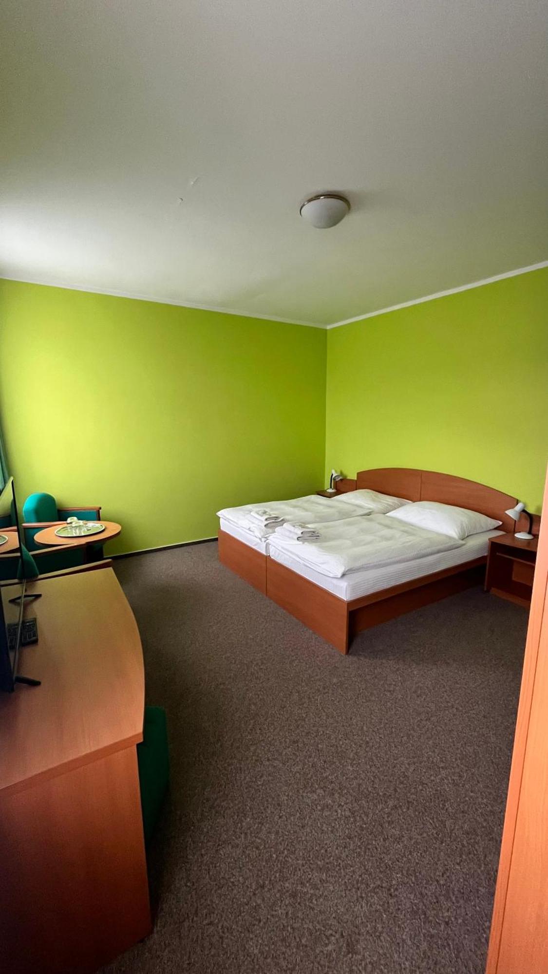 Grandhotel Nový Bor Kültér fotó