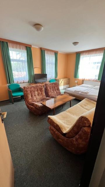 Grandhotel Nový Bor Kültér fotó