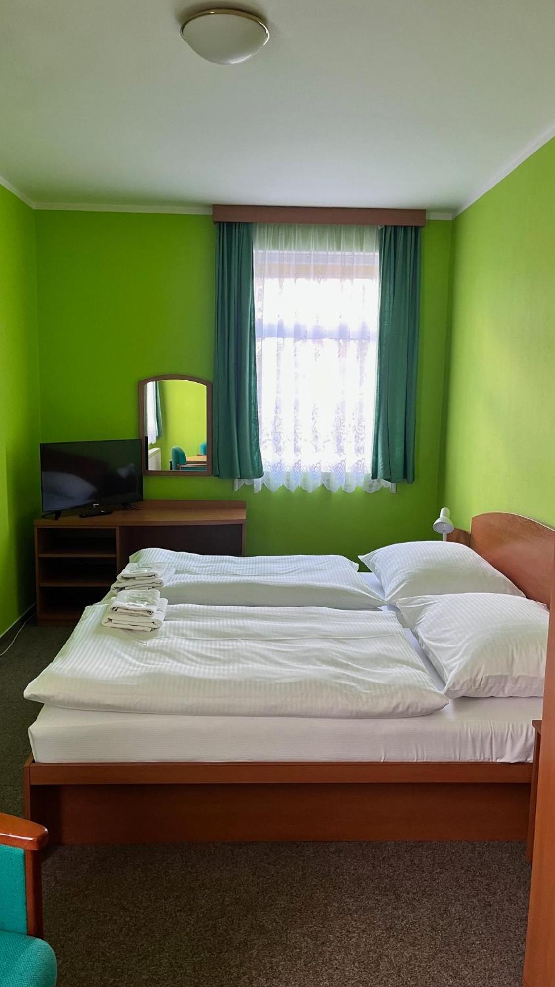 Grandhotel Nový Bor Kültér fotó