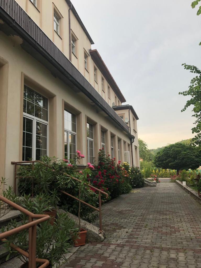 Grandhotel Nový Bor Kültér fotó