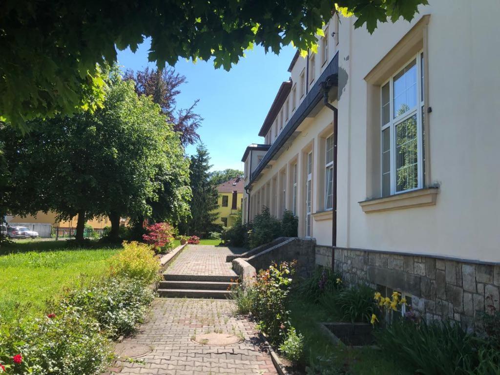 Grandhotel Nový Bor Kültér fotó
