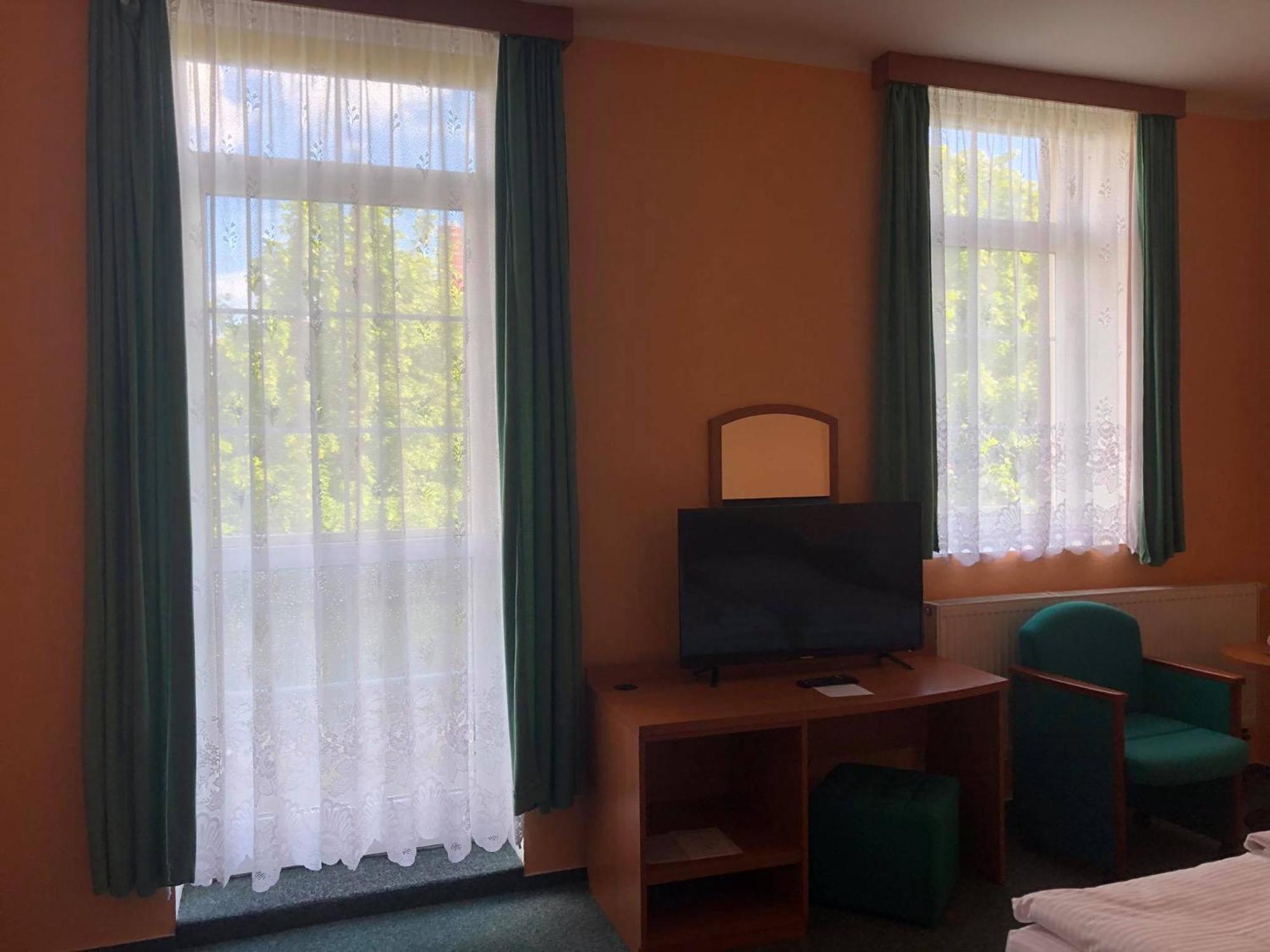 Grandhotel Nový Bor Kültér fotó
